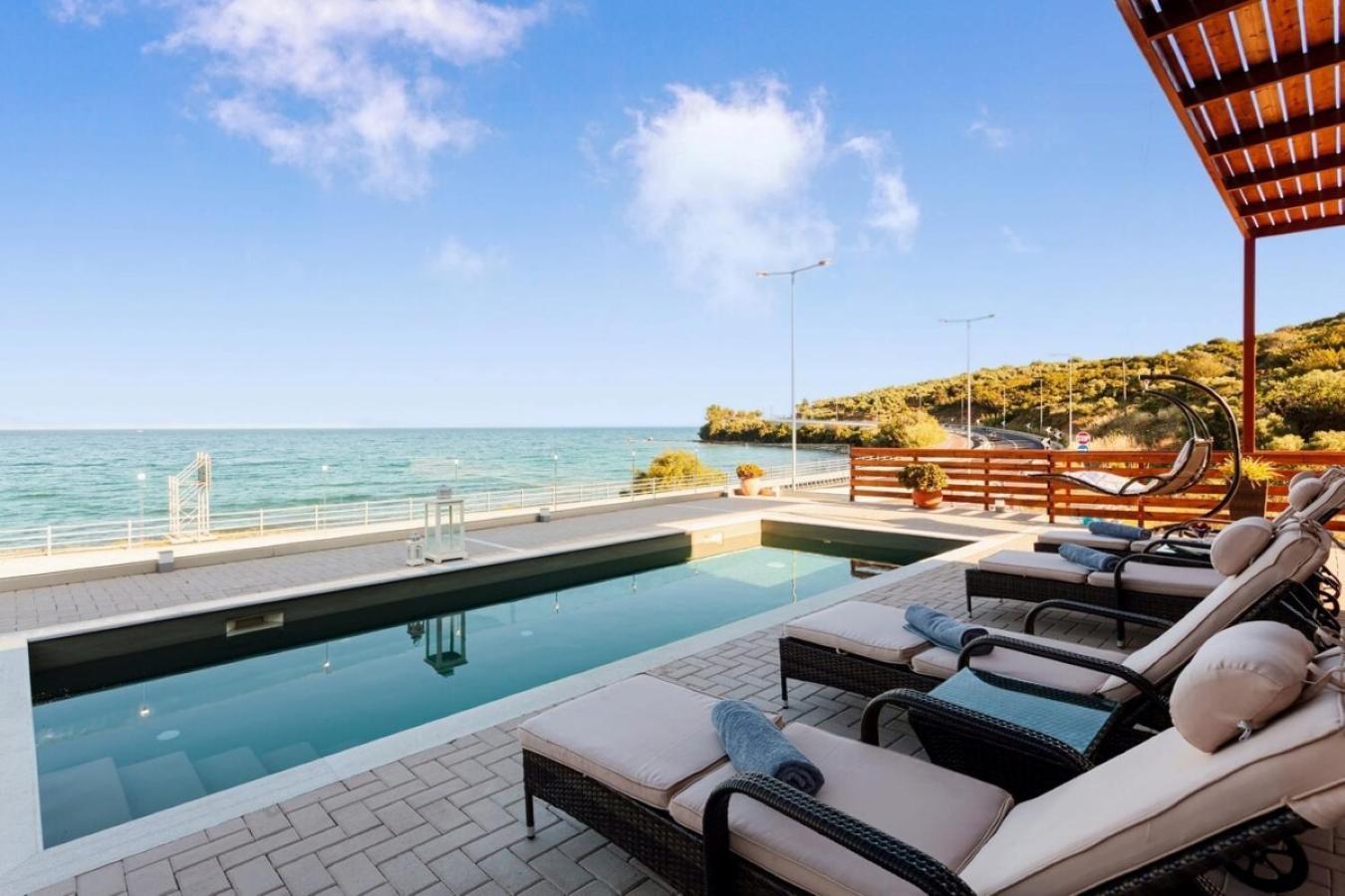 Seaside Summer Bliss - Aurora Luxury Pool Paradise Petalídhion 外观 照片
